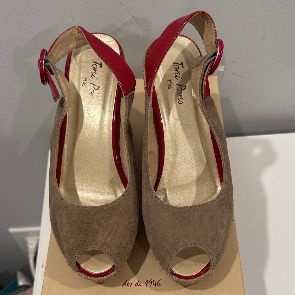 Red and Tan Women's Peep Toe Sandals